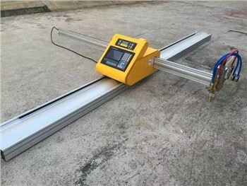 Máy cắt tấm thép không gỉ